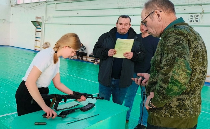 В Аркадакском районе состоялся муниципальный этап  Всероссийского детско-юношеского фестиваля «Ворошиловский стрелок» .