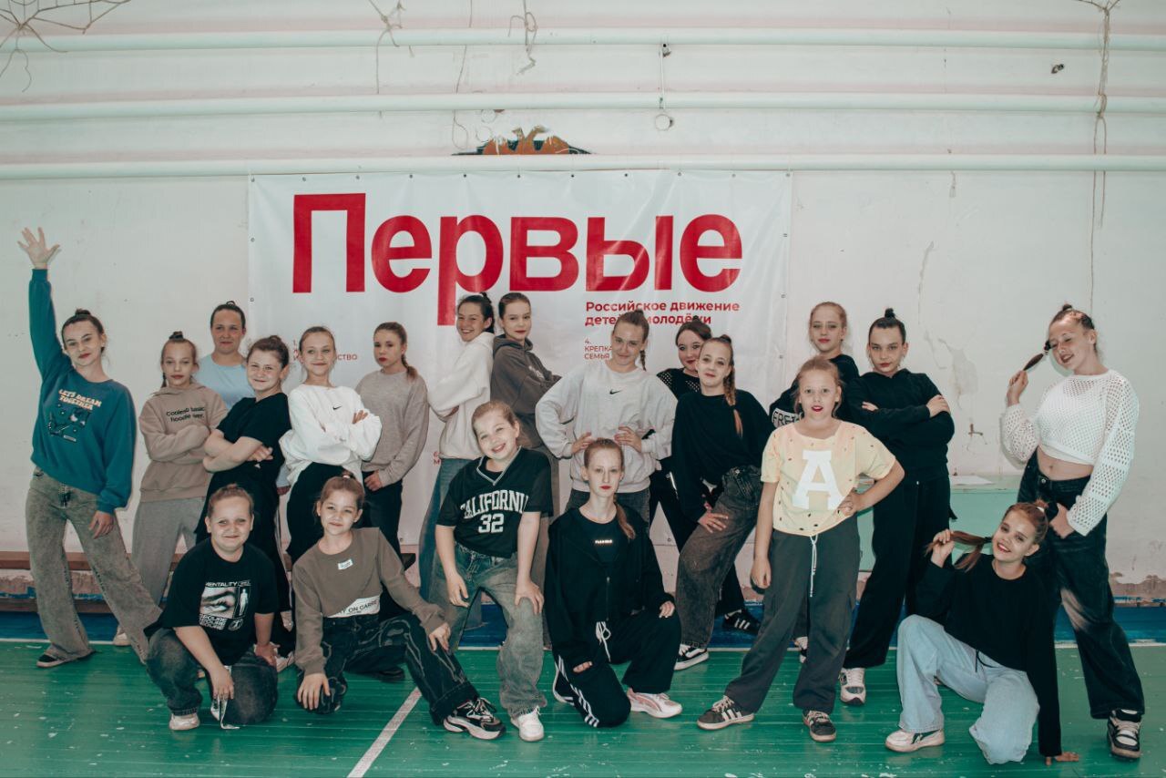 В детско-юношеской спортивной школе г. Аркадака прошел муниципальный этап физкультурного мероприятия «Всероссийский проект «Вызов Первых» учащиеся городских и сельских школ..