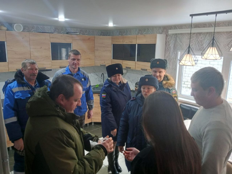 Межведомственные рейды по контролю соблюдения мер противопожарной безопасности в жилых помещениях в отопительный сезон.. Межведомственные рейды по контролю соблюдения мер противопожарной безопасности в жилых помещениях в отопительный сезон..